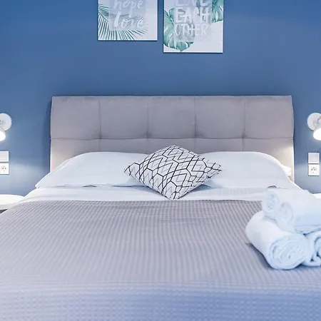 Syntagma By Livin Urbban Apartment