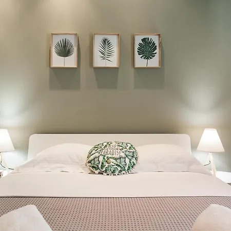 Syntagma By Livin Urbban Apartment Athens